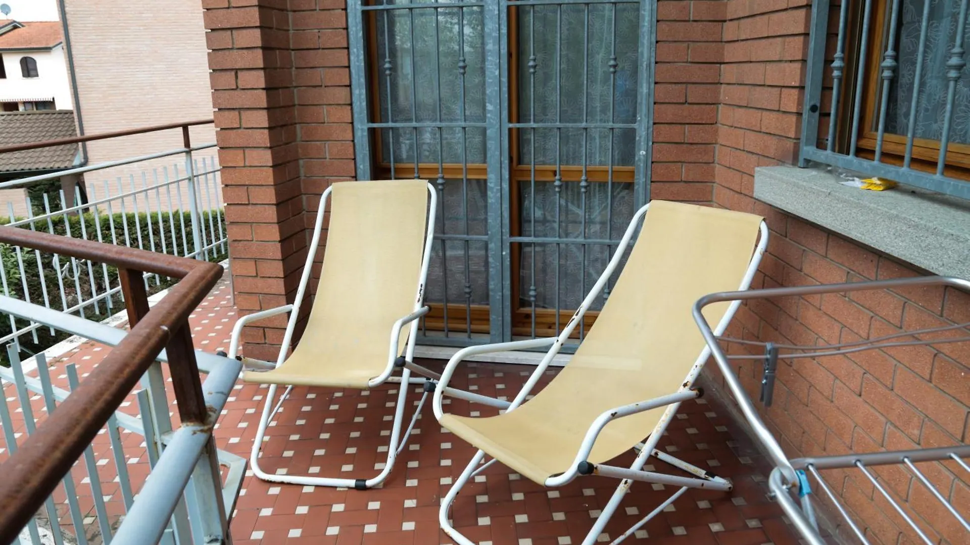Guest House Via Emilia Marmirolo